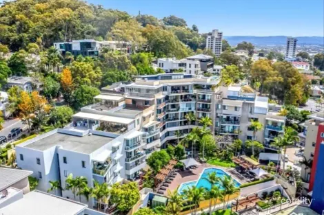 1046/1 Ocean St, Burleigh Heads, QLD 4220