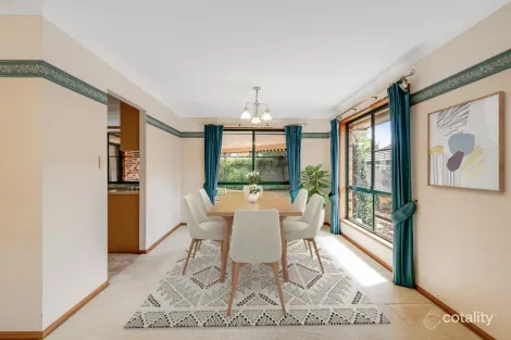 Property photo of 27 Dandelion Drive Middle Ridge QLD 4350