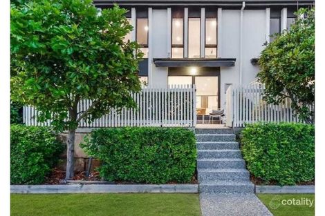 22/126 Marina Quays Bvd, Hope Island, QLD 4212