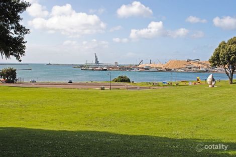 Property photo of 51 Bentinck Street Portland VIC 3305