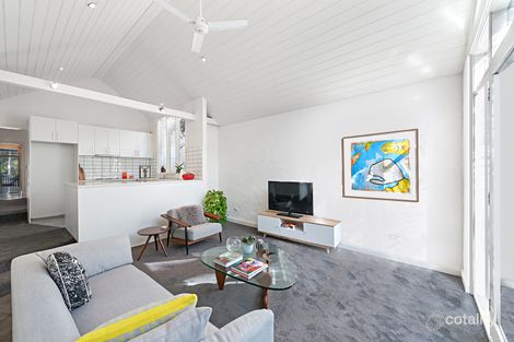 Property photo of 535 Station Street Carlton North VIC 3054