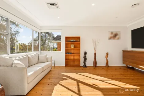 Property photo of 16 Yallaroi Road Narraweena NSW 2099
