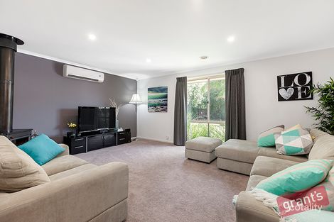 Property photo of 3 Sonja Court Narre Warren VIC 3805