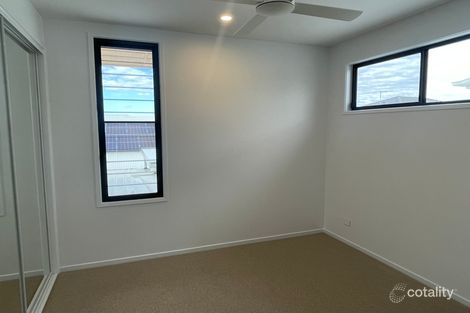 58 Whitehaven Rd, Newport, QLD 4020