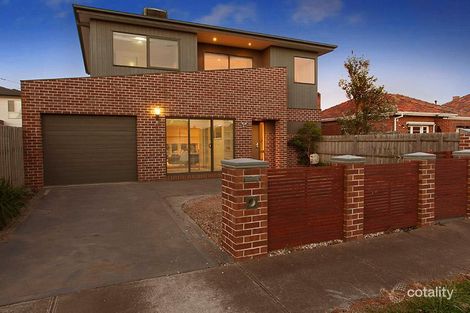 1/8 Hampton Pde, West Footscray, VIC 3012