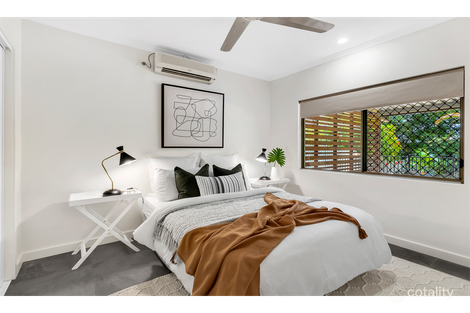 Property photo of 28 Bayview Street Bayview Heights QLD 4868