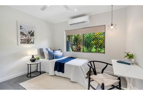 Property photo of 28 Bayview Street Bayview Heights QLD 4868
