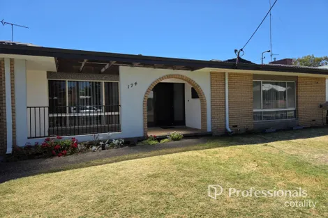 174 Clarke St E, Carey Park, WA 6230