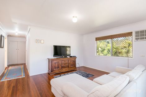 Property photo of 16 Carloch Street Holland Park West QLD 4121