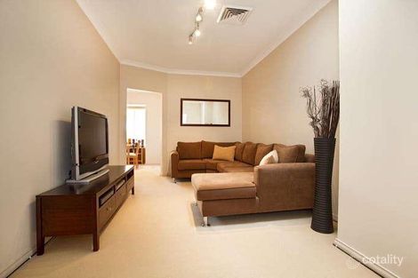 Property photo of 10 Orpheus Close Green Valley NSW 2168