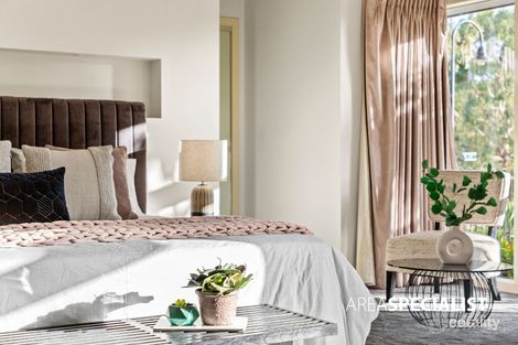 Property photo of 27 Saltbush Avenue Lyndhurst VIC 3975