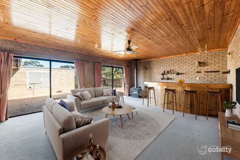Property photo of 4 McIntosh Avenue Hoppers Crossing VIC 3029