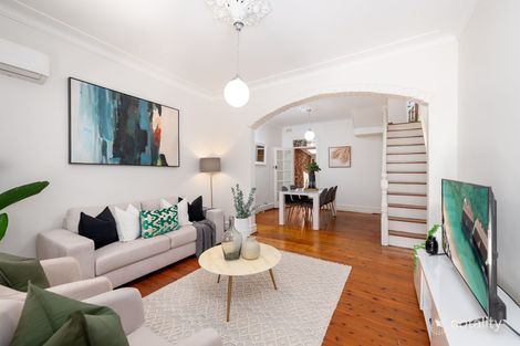 4 Newington Rd, Marrickville, NSW 2204