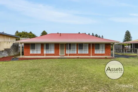 6 Neil Black St, Nelson, VIC 3292