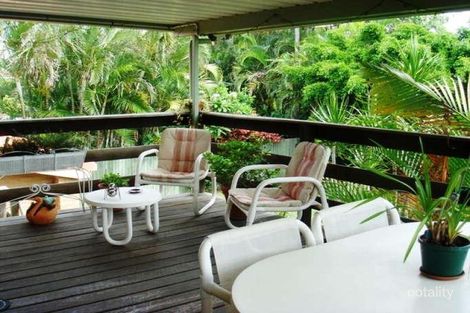 13 Shoveller Ave, Paradise Point, QLD 4216