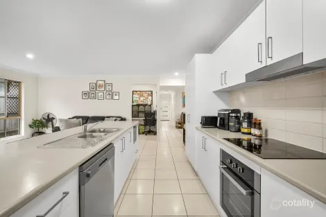 Property photo of 10D Lisa Crescent Coomera QLD 4209