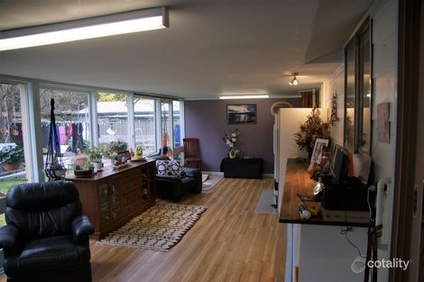 Property photo of 5 Beverley Street Kangaroo Flat VIC 3555