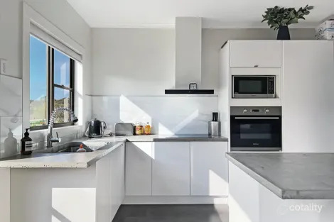 Property photo of 7 Halcyon Grove St Helens TAS 7216