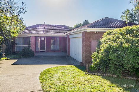 Property photo of 11 Ralph Crescent Hampton Park VIC 3976