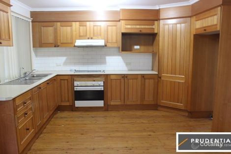 Property photo of 5 Cupar Place St Andrews NSW 2566