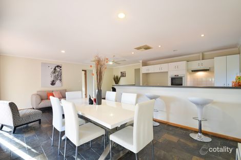 Property photo of 12 Pinehurst Grove Morphett Vale SA 5162