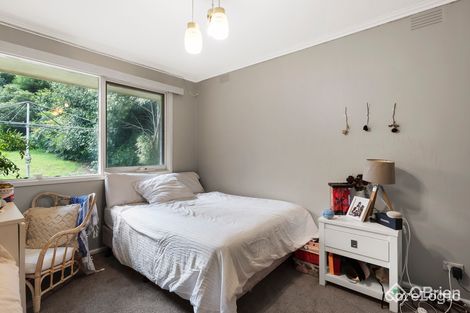 Property photo of 2 Holyrood Drive Vermont VIC 3133