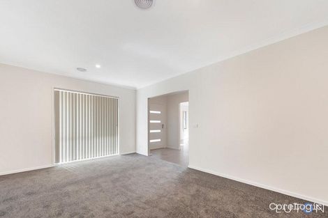 Property photo of 24 McTavish Street Googong NSW 2620