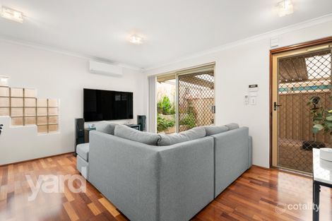 Property photo of 2/14 Kanimbla Street Bicton WA 6157