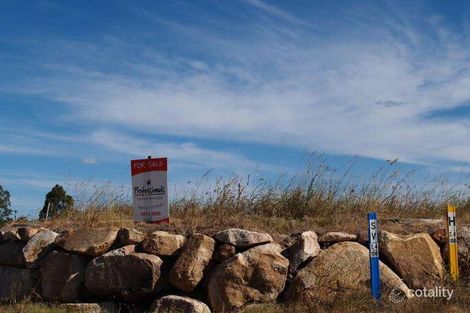 7 Lexington St, Flinders View, QLD 4305