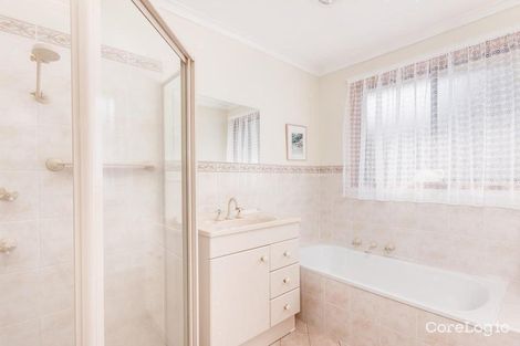 Property photo of 11 Wardill Close Holt ACT 2615
