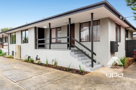Property photo of 2/159 Oshanassy Street Sunbury VIC 3429