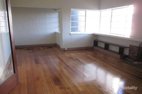 2/17 Victoria St, St Kilda, VIC 3182