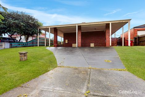 Property photo of 6 Glenn Erin Way Berwick VIC 3806