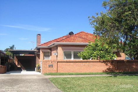 13 Rea St, Greenacre, NSW 2190