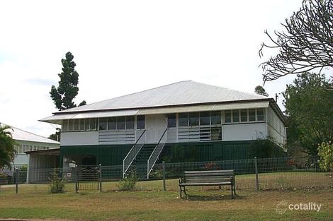 86 Spencer St, The Range, QLD 4700