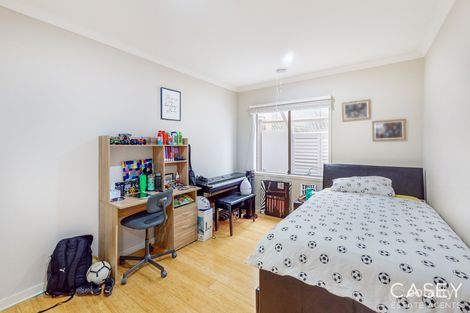 Property photo of 47 Atlas Drive Cranbourne West VIC 3977