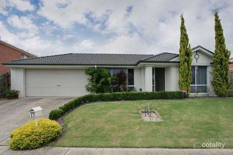 13 Carboni Cres, Lynbrook, VIC 3975