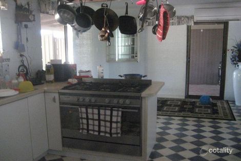 Property photo of 16 Schilling Lane River Ranch QLD 4680