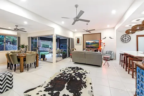 Property photo of 9 Haven Court Mooloolah Valley QLD 4553