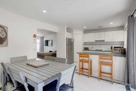 Property photo of 2/15 Pratt Avenue Frankston South VIC 3199