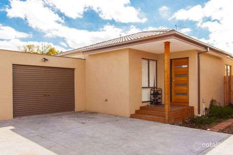 Property photo of 2/8 Prunus Grove Doveton VIC 3177