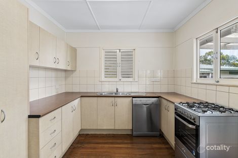 Property photo of 30 Curwen Terrace Chermside QLD 4032
