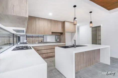 Property photo of 9 Ginger Crescent Mickleham VIC 3064