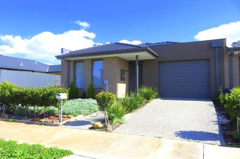 Property photo of 16 Antill Rise Epping VIC 3076