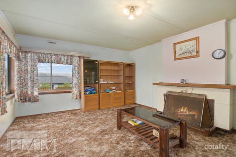 Property photo of 25 La Perouse Street Warrane TAS 7018