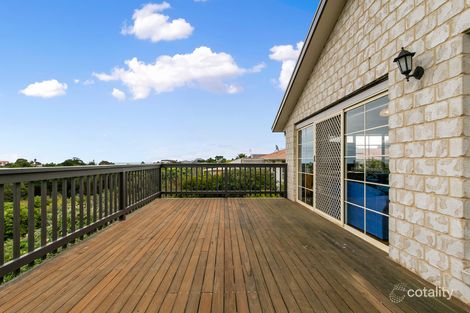 61 Stirling Dr, Lakes Entrance, VIC 3909