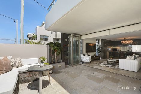 2/26 Queenscliff Rd, Queenscliff, NSW 2096