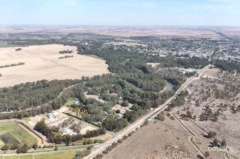 Property photo of 2 Sugargum Court Murray Downs NSW 2734