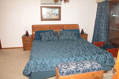 Property photo of 4 Treelake Street Dernancourt SA 5075