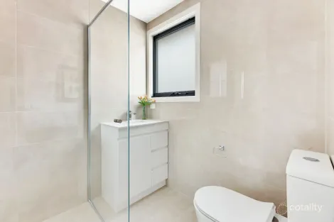 Property photo of 3/9 Woodhouse Grove Box Hill North VIC 3129